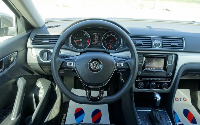 Volkswagen Passat cena 49500 przebieg: 119000, rok produkcji 2015 z Korfantów małe 326